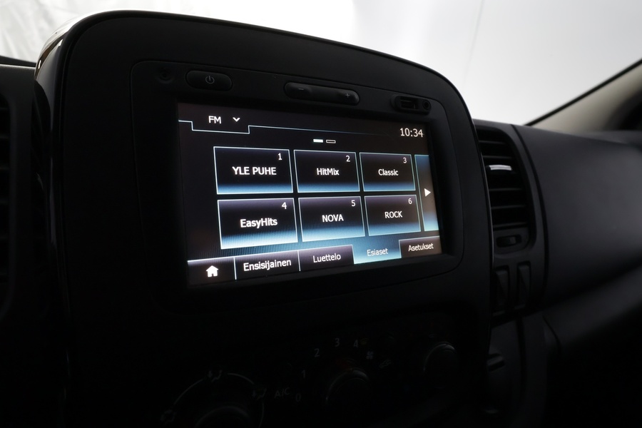 Opel Vivaro vaihtoauto