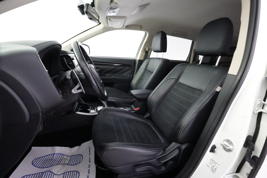 Mitsubishi Outlander vaihtoauto