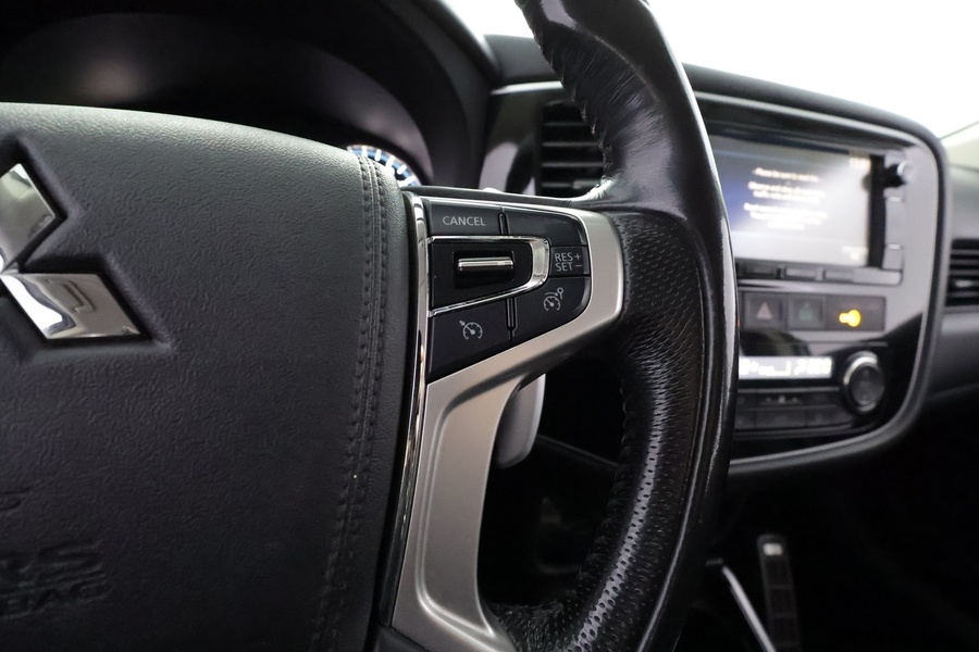 Mitsubishi Outlander vaihtoauto