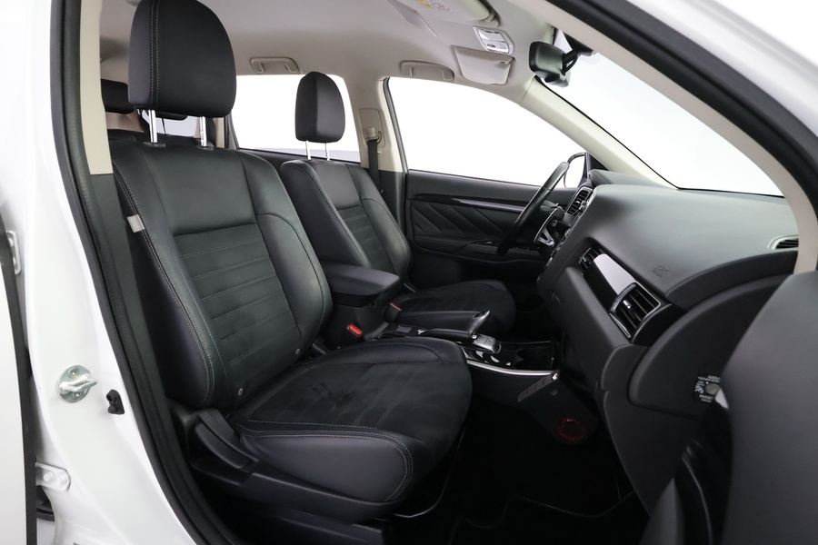 Mitsubishi Outlander vaihtoauto