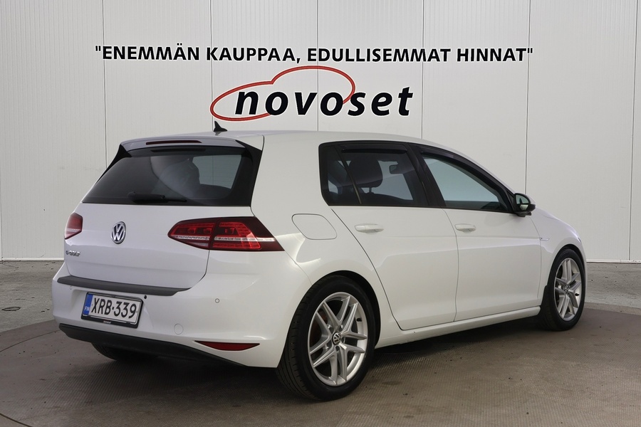 Volkswagen Golf vaihtoauto