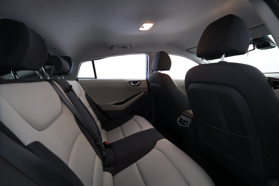 Hyundai IONIQ hybrid vaihtoauto