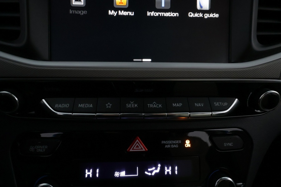 Hyundai IONIQ plug-in vaihtoauto