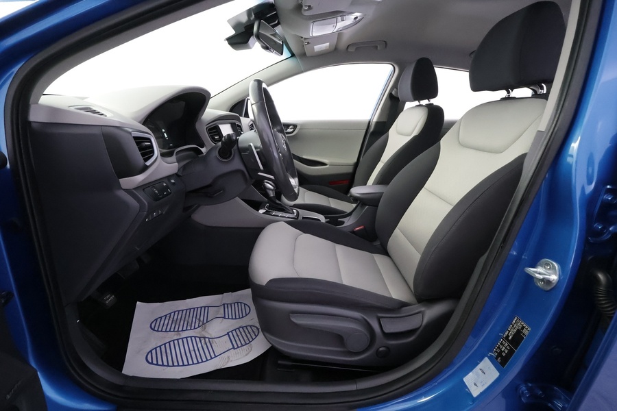 Hyundai IONIQ plug-in vaihtoauto