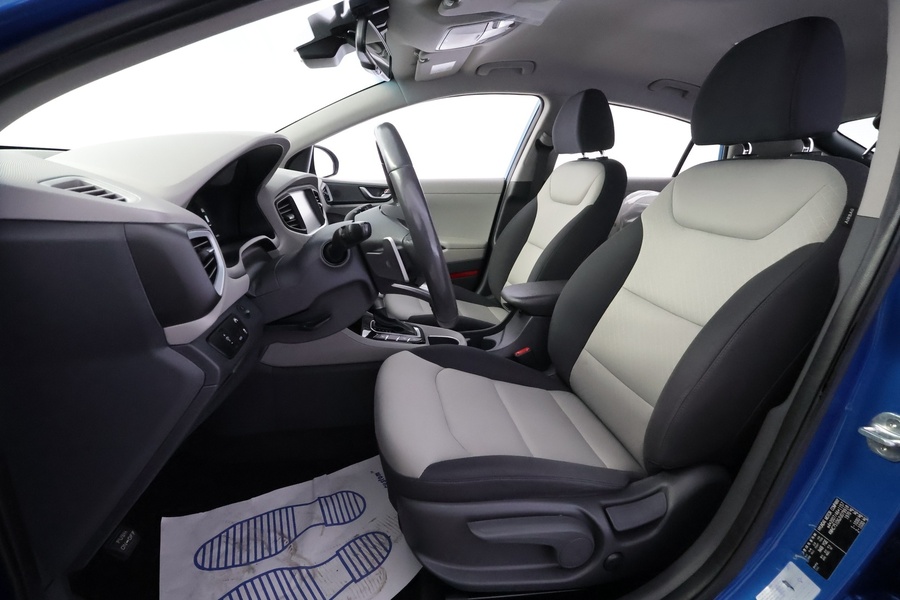 Hyundai IONIQ plug-in vaihtoauto