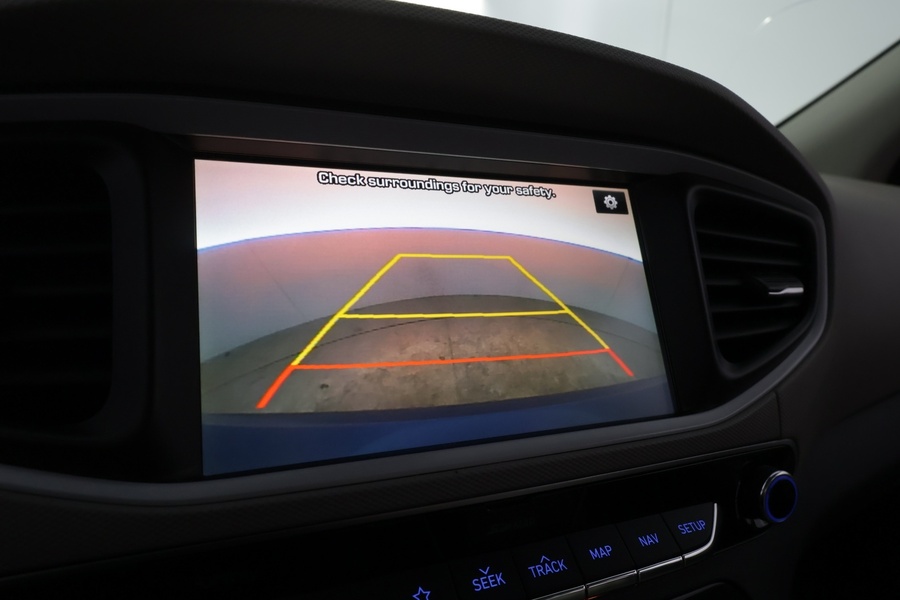 Hyundai IONIQ plug-in vaihtoauto