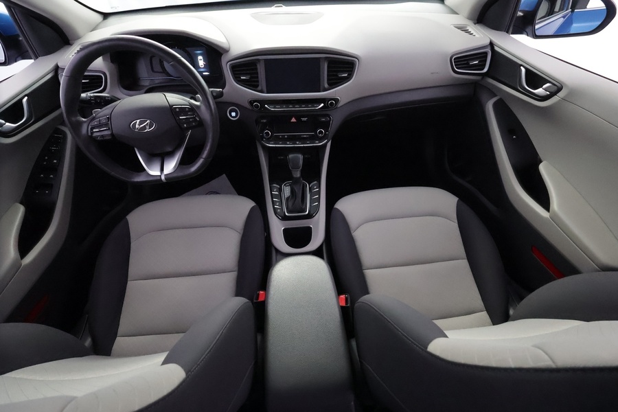 Hyundai IONIQ plug-in vaihtoauto