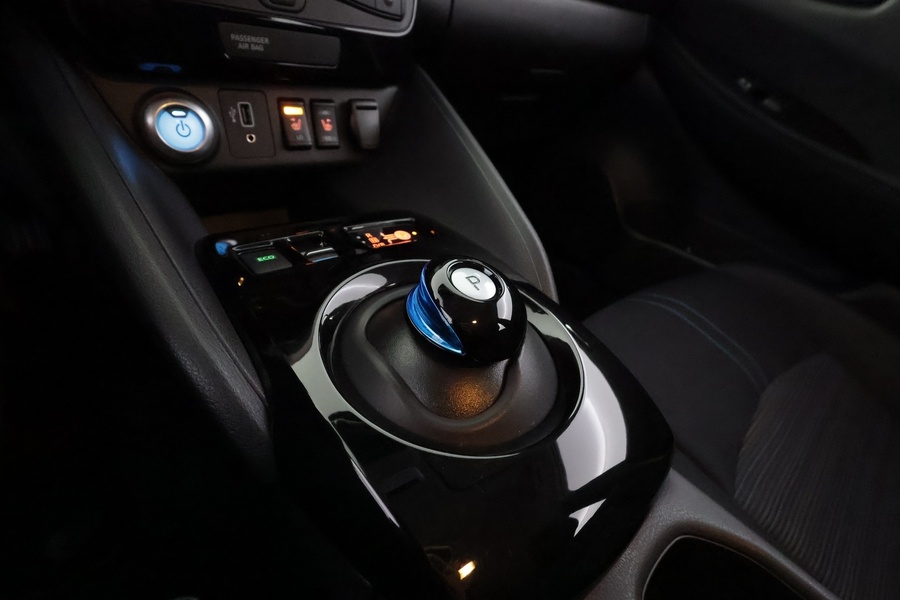 Nissan Leaf vaihtoauto