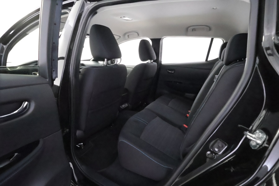Nissan Leaf vaihtoauto