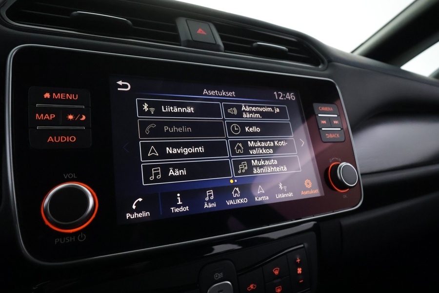 Nissan Leaf vaihtoauto