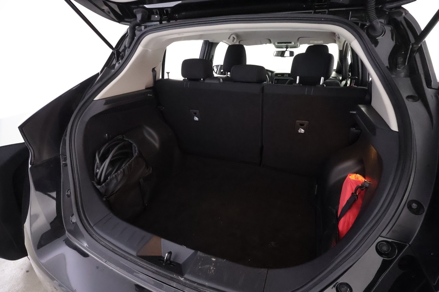 Nissan Leaf vaihtoauto
