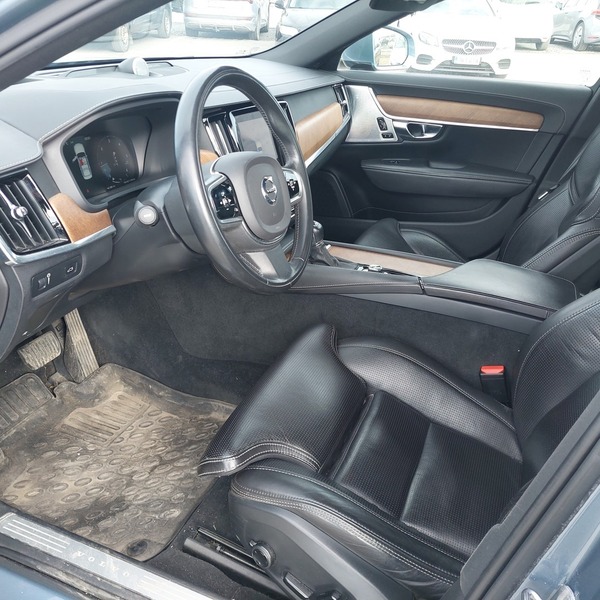 Volvo S90 vaihtoauto