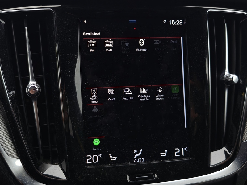 Volvo V60 vaihtoauto