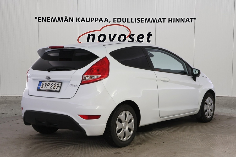 Ford Fiesta Van vaihtoauto
