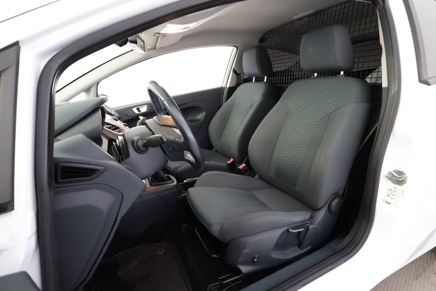 Ford Fiesta Van vaihtoauto
