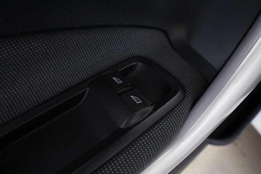 Ford Fiesta Van vaihtoauto