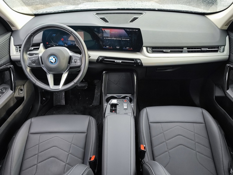 BMW iX1 vaihtoauto