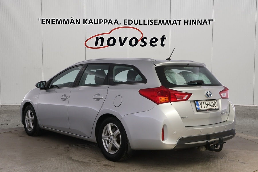 Toyota Auris vaihtoauto