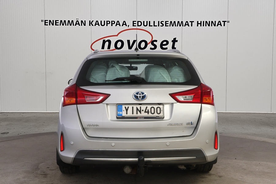 Toyota Auris vaihtoauto