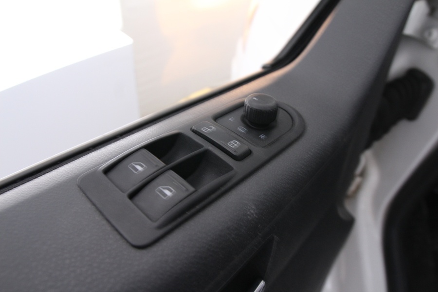 Volkswagen Caravelle vaihtoauto