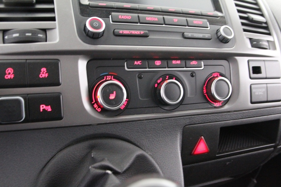 Volkswagen Caravelle vaihtoauto