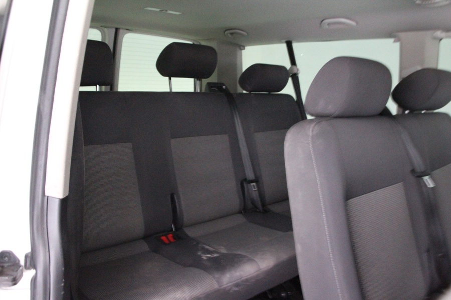 Volkswagen Caravelle vaihtoauto