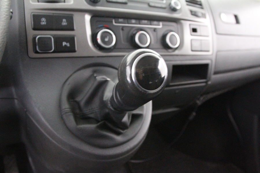 Volkswagen Caravelle vaihtoauto