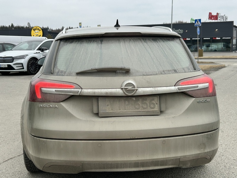 Opel Insignia vaihtoauto