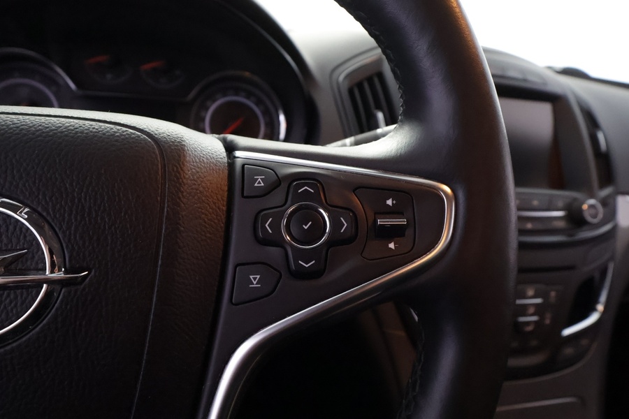 Opel Insignia vaihtoauto