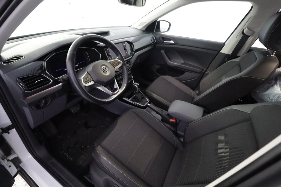 Volkswagen T-Cross vaihtoauto