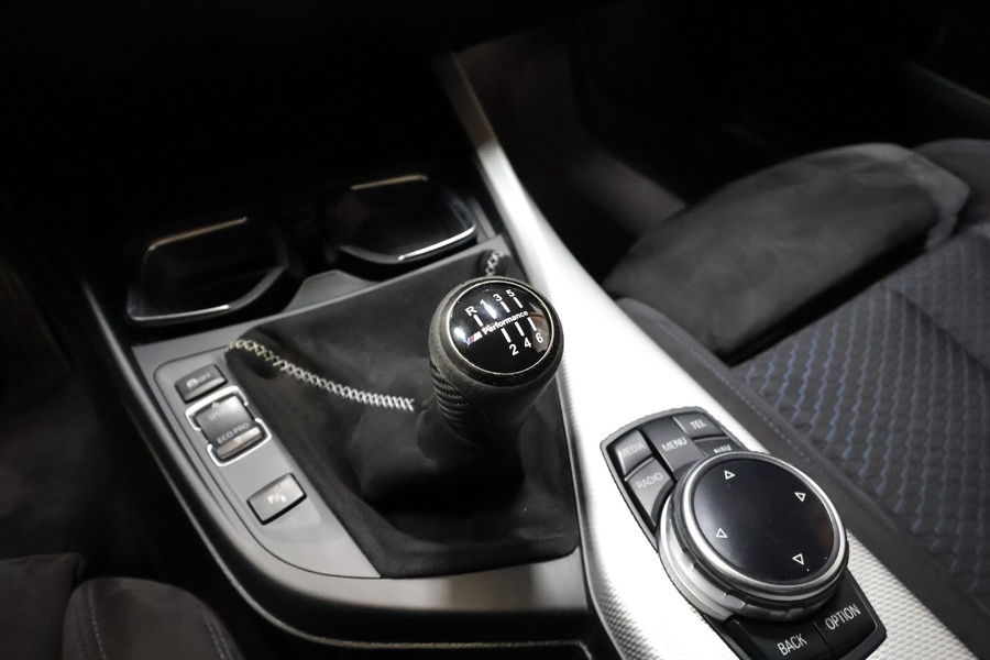 BMW M135i vaihtoauto