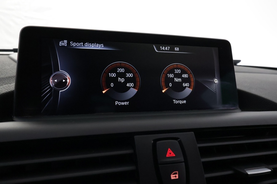 BMW M135i vaihtoauto