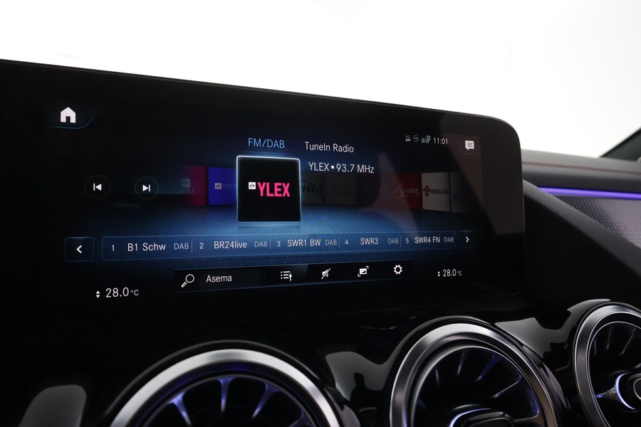 Mercedes-Benz EQA vaihtoauto