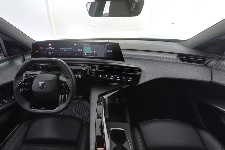 Peugeot E-5008 vaihtoauto