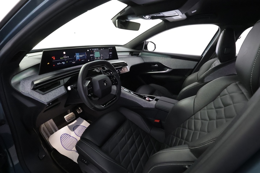 Peugeot E-5008 vaihtoauto