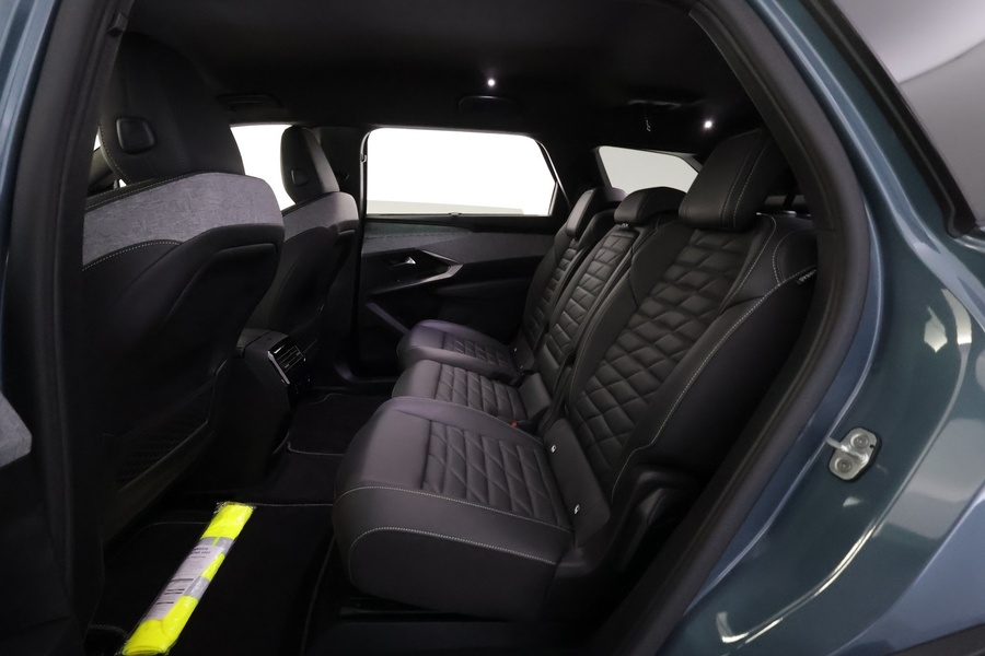 Peugeot E-5008 vaihtoauto