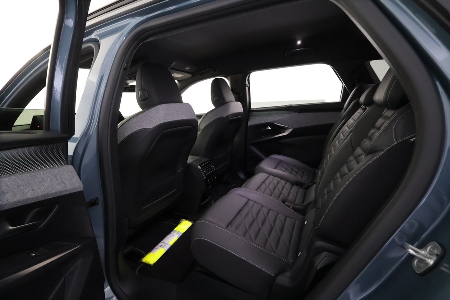 Peugeot E-5008 vaihtoauto