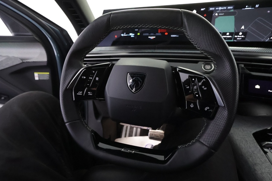 Peugeot E-5008 vaihtoauto