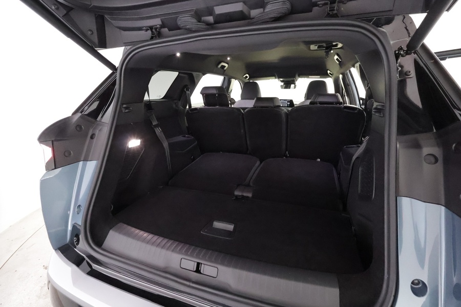 Peugeot E-5008 vaihtoauto