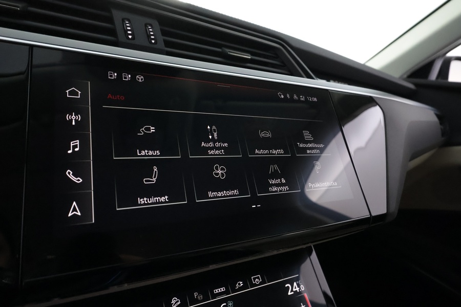 Audi Q8 e-tron vaihtoauto