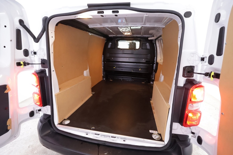 Toyota Proace vaihtoauto