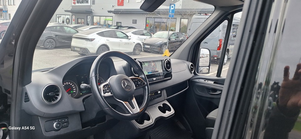 Mercedes-Benz Sprinter vaihtoauto