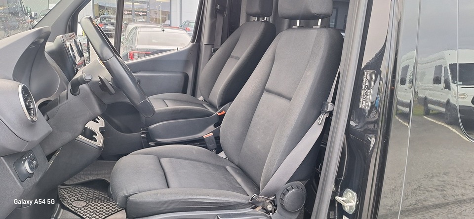 Mercedes-Benz Sprinter vaihtoauto