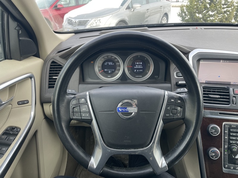 Volvo XC60 vaihtoauto