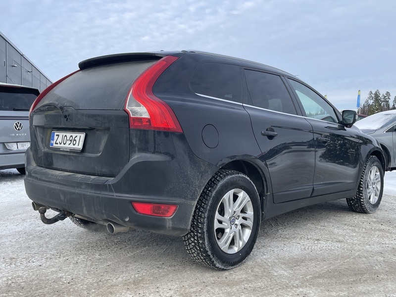 Volvo XC60 vaihtoauto