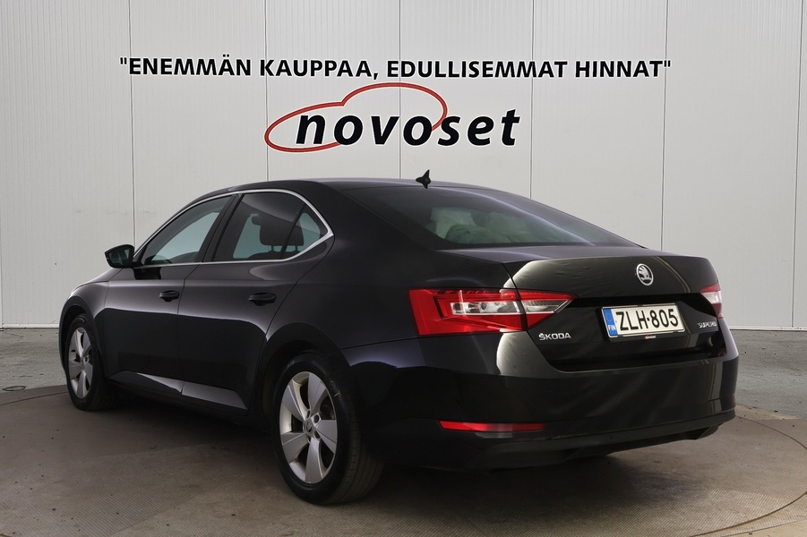 Skoda Superb vaihtoauto