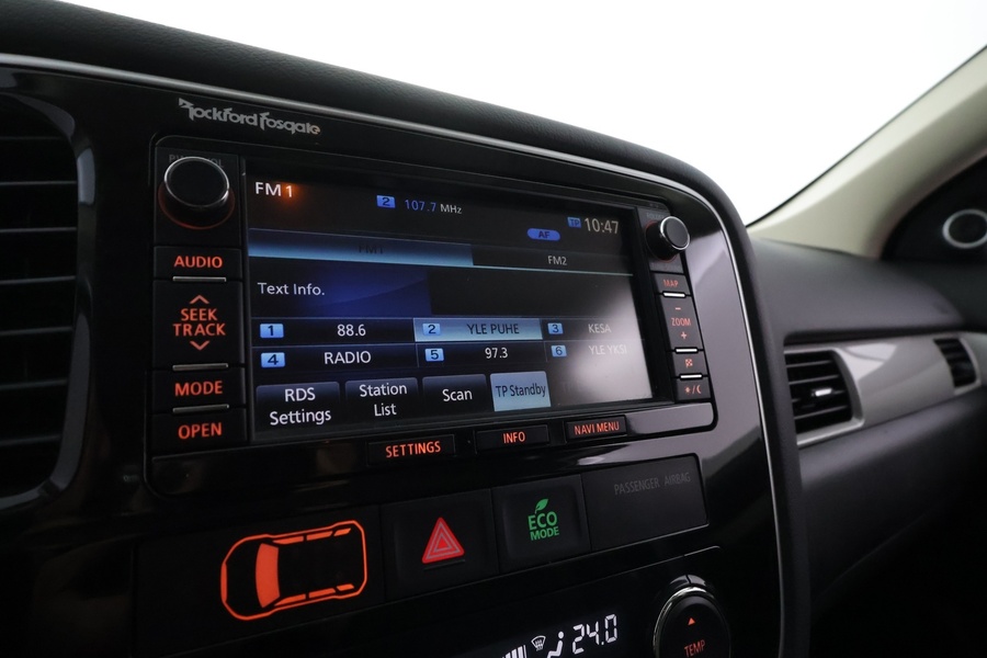 Mitsubishi Outlander PHEV vaihtoauto