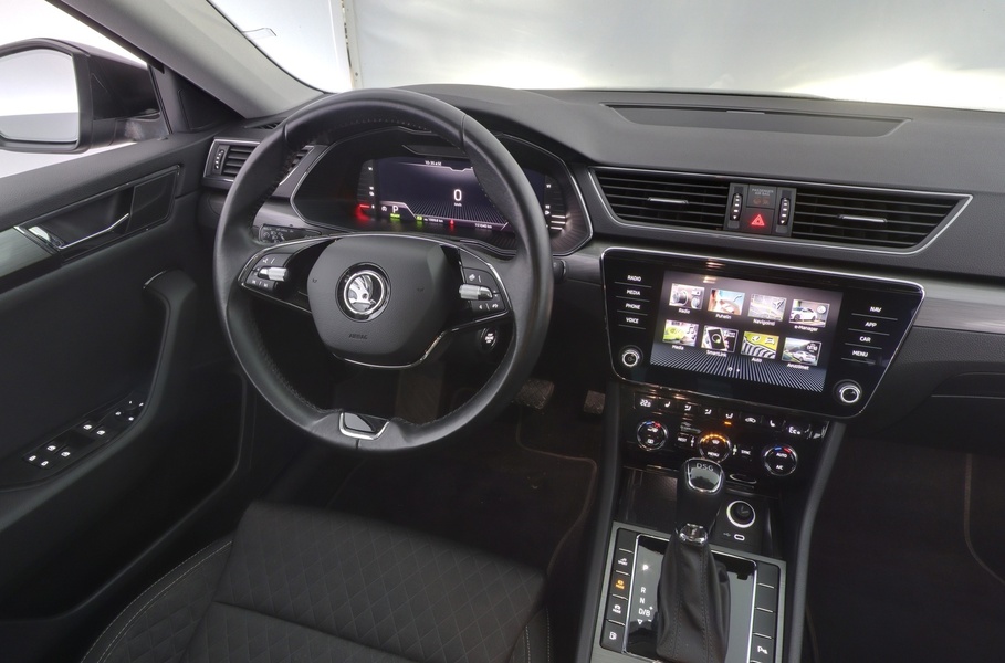 Skoda Superb vaihtoauto