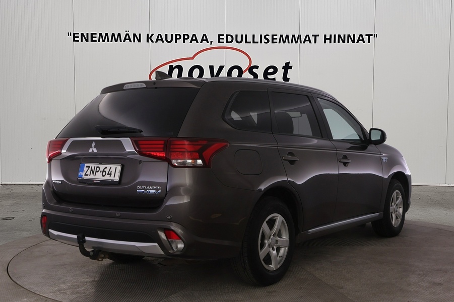 Mitsubishi Outlander PHEV vaihtoauto