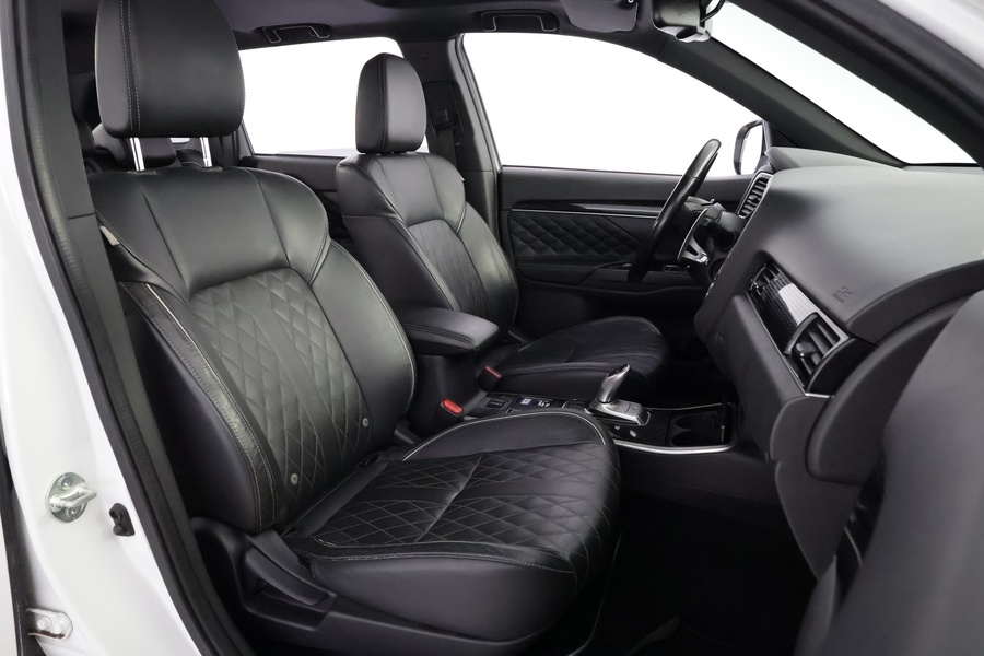 Mitsubishi Outlander vaihtoauto